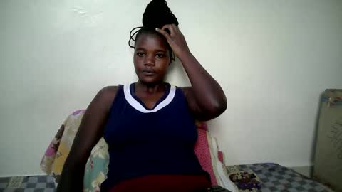 cute_heaven online show from October 6, 2025, 9:29 am