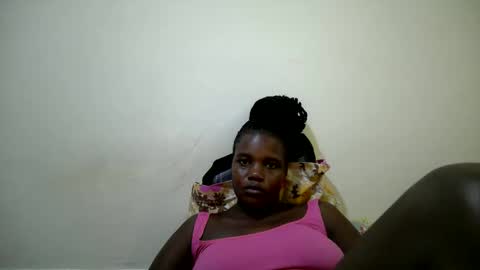 cute_heaven online show from October 8, 2025, 8:50 pm