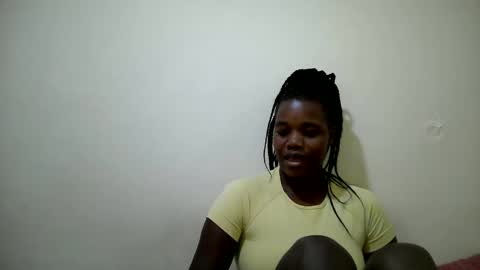 cute_heaven online show from November 1, 2025, 6:59 am