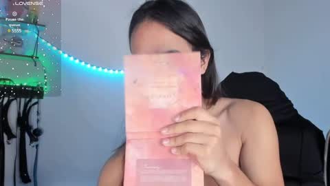 Cute horny1 online show from February 24, 2025, 5:22 am