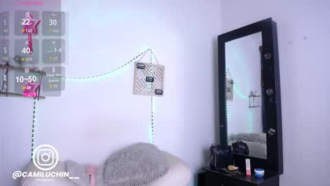 Cute horny1 online show from September 20, 2025, 3:40 am