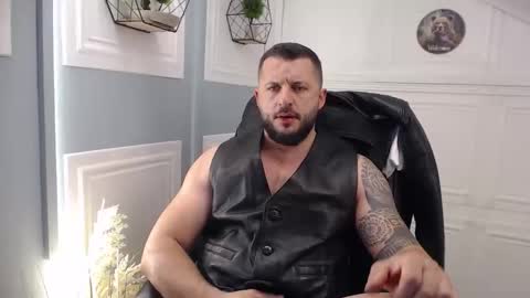 Snapshot of cute_johny01 chatting on March 24, 2026, 6:40 am Cute Johny01 online show from March 24, 2026, 6:40 am