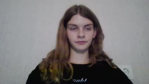 cute_kitte online show from December 15, 2024, 3:42 pm
