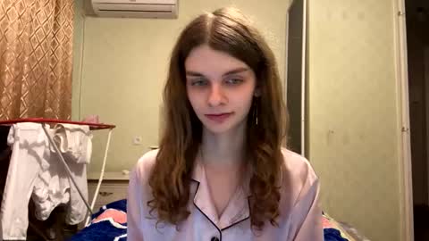 cute_kitte online show from September 26, 2025, 4:33 pm