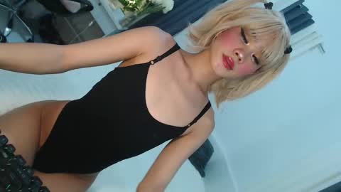 Snapshot of cute_maloi chatting on February 17, 2026, 11:50 am Jane online show from February 17, 2026, 11:50 am