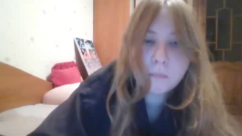 Veronica online show from December 8, 2024, 12:40 am