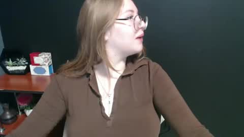Veronica online show from January 17, 2025, 7:41 am