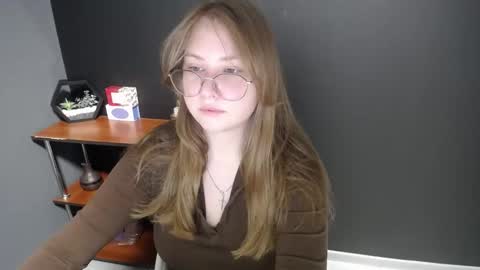 Veronica online show from February 11, 2025, 7:12 am