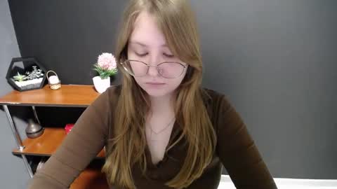 Veronica online show from February 19, 2025, 10:45 am