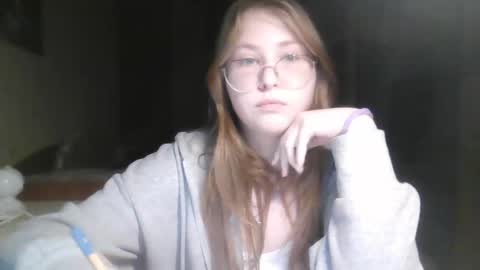Veronica online show from March 5, 2025, 6:56 pm