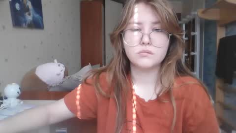 Veronica online show from March 6, 2025, 9:25 am