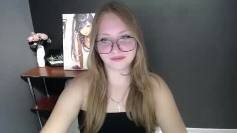 Veronica online show from September 18, 2025, 6:37 am