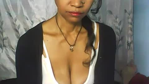 murielle online show from February 8, 2025, 3:19 am