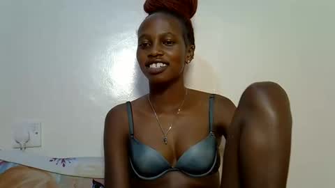 cutie online show from October 22, 2025, 12:44 am