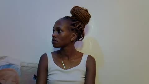 cutie online show from November 3, 2025, 2:29 pm