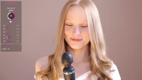  Hey im Kristina Thank you for your support  online show from December 11, 2024, 7:20 am