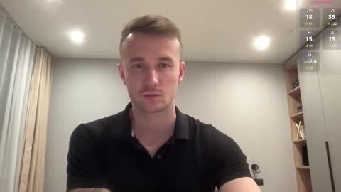 cute_skywalker online show from November 28, 2025, 2:20 pm