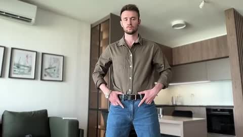 Snapshot of cute_skywalker chatting on June 5, 2026, 10:54 am cute_skywalker online show from June 5, 2026, 10:54 am