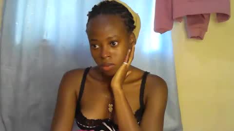 cute_sonny online show from October 8, 2025, 6:33 am