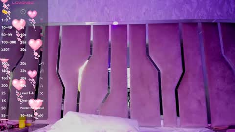 SOLEI online show from March 12, 2025, 10:17 pm