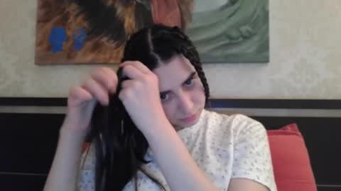 cute_strawberry_ online show from February 10, 2025, 6:45 pm