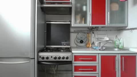 cute_strawberry_ online show from March 4, 2025, 6:37 am