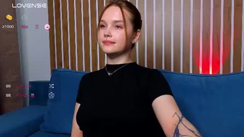 Snapshot of cute_summer_breathe chatting on June 19, 2026, 6:23 pm Sue online show from June 19, 2026, 6:23 pm