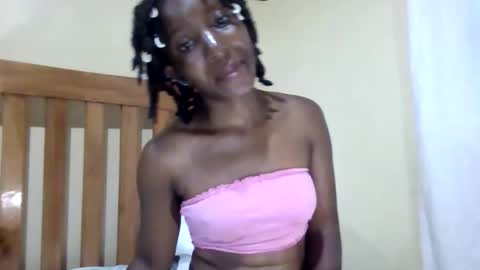 Snapshot of cute_xeniah chatting on October 15, 2025, 3:23 pm cute_xeniah online show from October 15, 2025, 3:23 pm