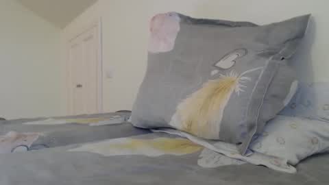 Anne-Marie  online show from October 9, 2025, 10:35 am