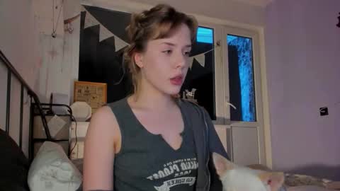 Snapshot of cuteasfuck_ chatting on February 8, 2026, 1:36 pm Amy online show from February 8, 2026, 1:36 pm