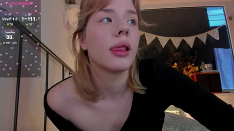 Snapshot of cuteasfuck_ chatting on March 7, 2026, 12:24 pm Amy online show from March 7, 2026, 12:24 pm