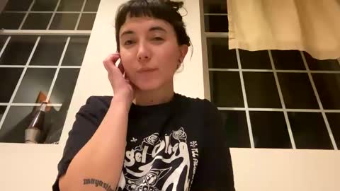 CuteBalloons online show from January 24, 2025, 2:49 am