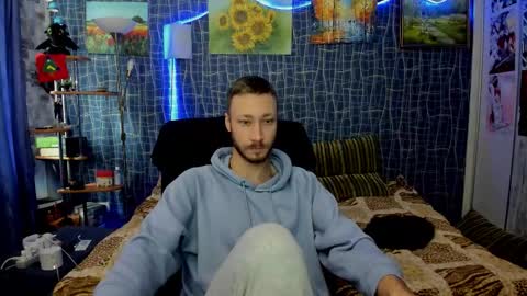 Snapshot of cuteboy228 chatting on February 13, 2026, 10:33 am cuteboy228 online show from February 13, 2026, 10:33 am