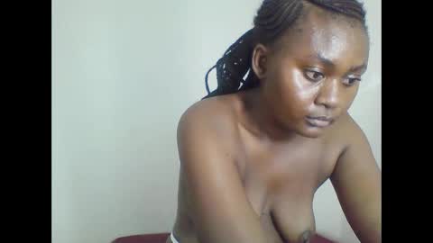 cutecaramela online show from April 18, 2026, 7:07 pm