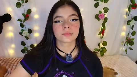 Snapshot of cutee_andrea chatting on February 16, 2026, 2:29 am Andrea 3 online show from February 16, 2026, 2:29 am