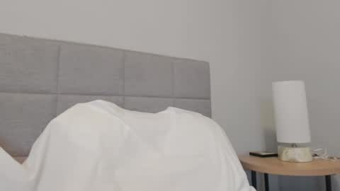 cuteeboy online show from January 9, 2025, 10:52 pm