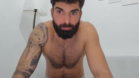 cuteeboy online show from January 30, 2025, 9:14 pm