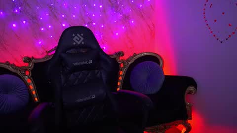 Foxy online show from February 28, 2026, 2:40 pm