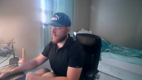 Snapshot of cutefloridaguy25 chatting on December 1, 2025, 3:28 pm onlyfansSexualAriesFL online show from December 1, 2025, 3:28 pm