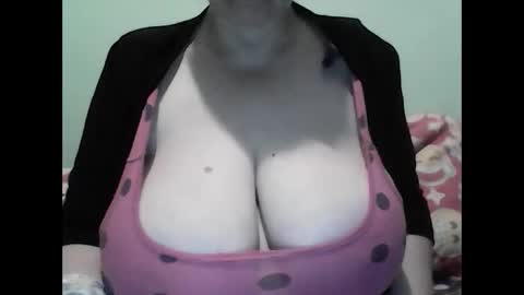 Jessy online show from January 7, 2025, 3:46 am