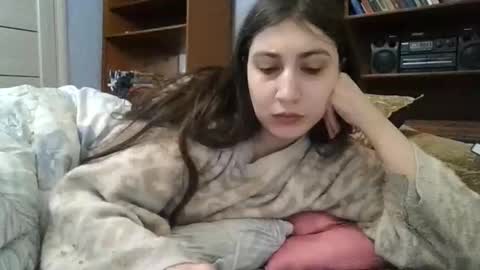 cutekattie online show from February 23, 2026, 4:43 am