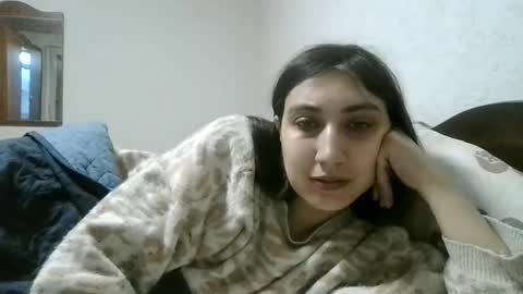 cutekattie online show from March 22, 2026, 4:05 am