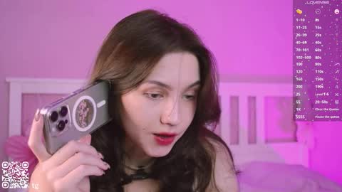 kendall online show from October 9, 2025, 4:21 am