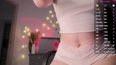 kendall online show from November 2, 2025, 4:04 am