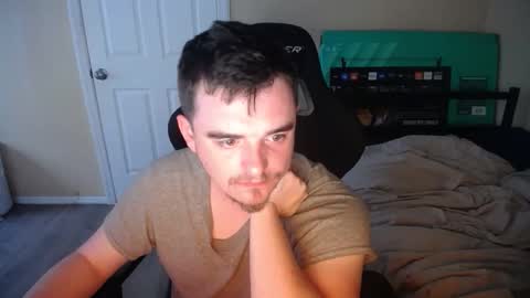 cutelittlepumpkin online show from April 18, 2026, 10:32 pm