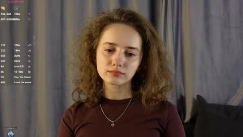 Snapshot of cutelunette chatting on December 14, 2025, 3:06 pm Ellen online show from December 14, 2025, 3:06 pm