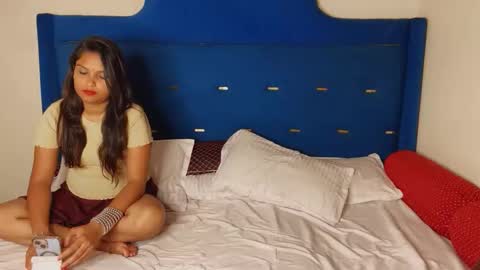 Snapshot of cutemahi chatting on April 24, 2026, 5:59 pm cutemahi online show from April 24, 2026, 5:59 pm