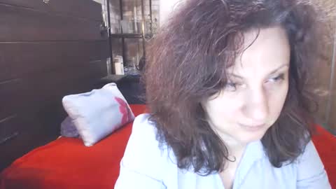 Snapshot of cutemoan chatting on October 22, 2025, 10:09 pm Rita online show from October 22, 2025, 10:09 pm