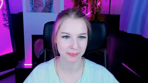 Rina online show from December 7, 2024, 8:44 am