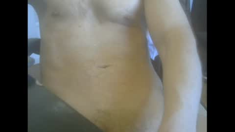 Snapshot of cutemuscledanaconda chatting on June 29, 2026, 10:21 pm Cute Muscled Anaconda online show from June 29, 2026, 10:21 pm